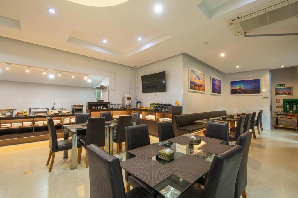 Phuglong Hotel Phayao Extérieur photo