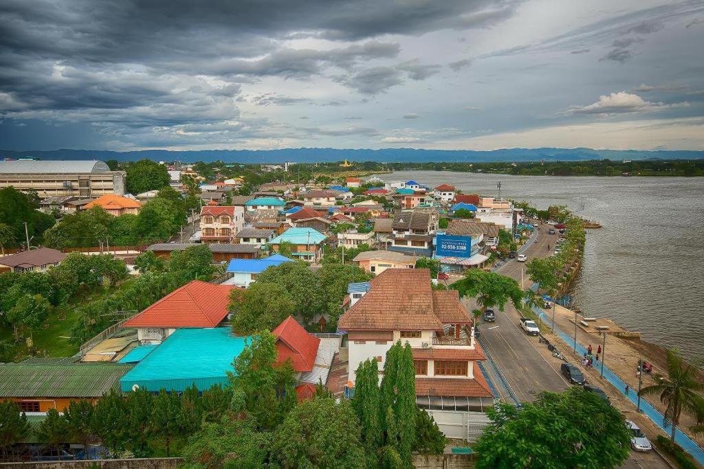 Phuglong Hotel Phayao Extérieur photo