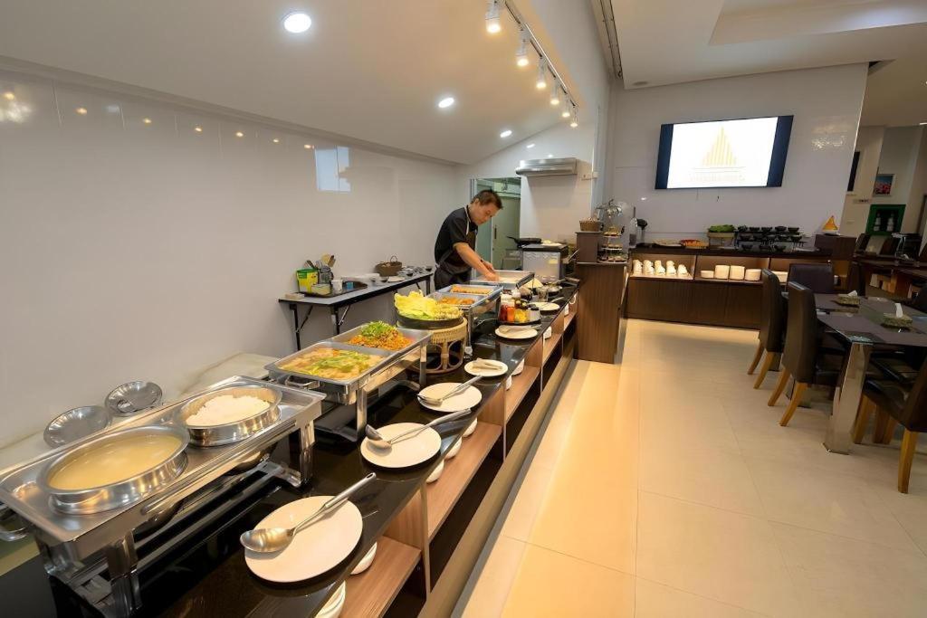 Phuglong Hotel Phayao Extérieur photo