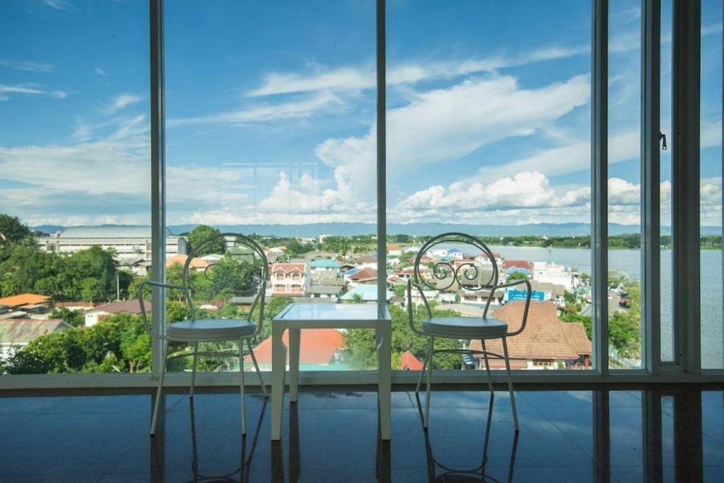Phuglong Hotel Phayao Extérieur photo